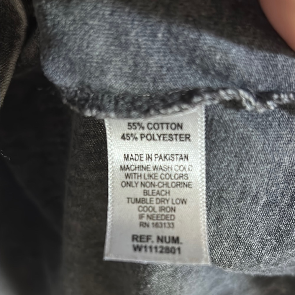 Gray Short Sleeve Tees with Graphic Designs - Picture 3 of 8